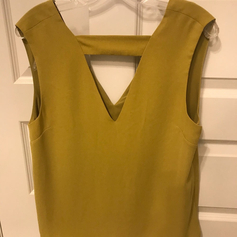 Boutique top. NWOT.